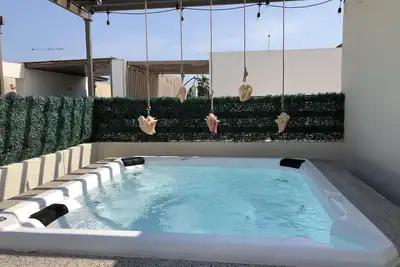 Image de Exclusive Apartment w/ Private Roof Garden, Acapulco Diamante