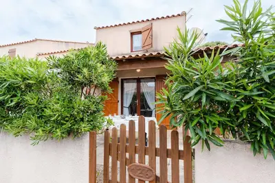 Image de Ls126 Pavillon T3 avec terrasse orientée sud et piscine collective