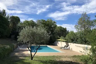 Image de Villa avec grande piscine