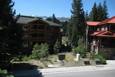 Image de Val d'Isere by Mammoth Reservation Bureau