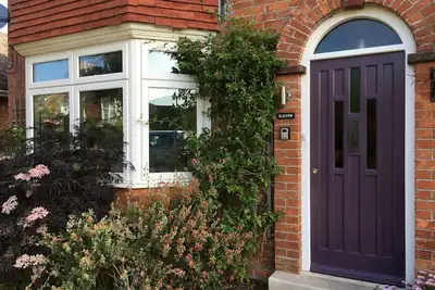 Image de 11 Beech Road, pet friendly, with a garden in Weymouth