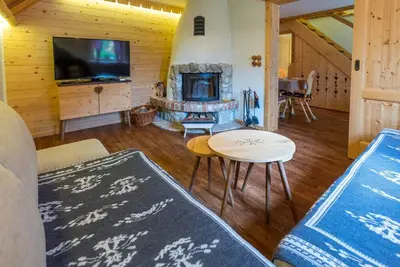 Image de Alpik Chalets - Bohinj - A5 - Duplex Three-Bedroom App - Balcony - Fireplace