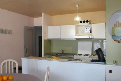 Image de Appartement en Front de Mer à Port-la-Nouvelle avec Terrasse et Parking Privé