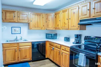 Image de Saisons officielles Au Attitash Resort - 2 chambres - 6 couchages - Pas de frais