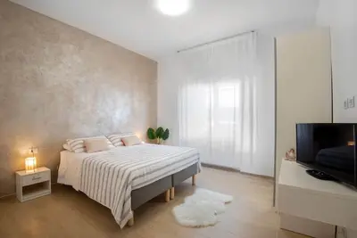 Image de A 19 Min walk from the Milan Rho fairgrounds! Carducci Apartment