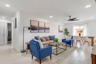 Image de Best of Irving - Yard, Firepit, Free Parking