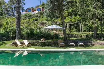 Image de A recently renovated luxurious bohemian quinta with heated pool and sauna