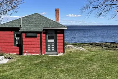 Waterfront Cabin Sebago Lake