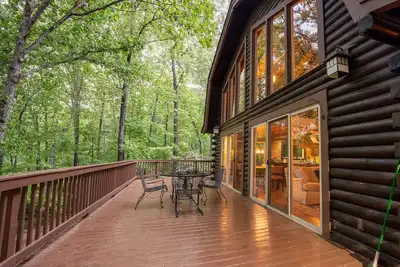 Image de Stunning 5br Lodge - Hot Tub & Table Rock Views