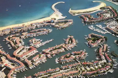 Image de Grand appartement duplex, Port-Grimaud, golfe de St-Tropez