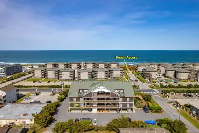 Image de Captain Stew's: Semi-Oceanfront, Easy Beach Access