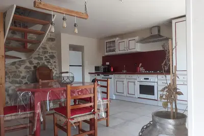 Image de charmante maison coté campagne proche mer et commerces