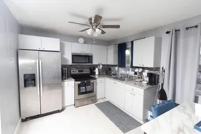 Image de 💙Miami💙2 Bd Gem 💙Self Check-In💙Free Parking