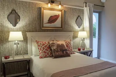 Image de Pointe D Esny: Maison de charme avec jardin cloturé cote plage.