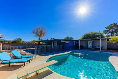 Image de Casa De Azul ~ Fabulous Private Pool Paradise ~ Spacious And Comfy!