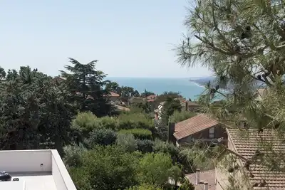 Image de S271 - Sirolo, delightful air conditioned attic furnished with taste