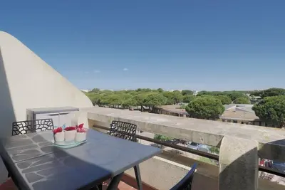 Appartement 4 couchages, piscine, parking, climatisation