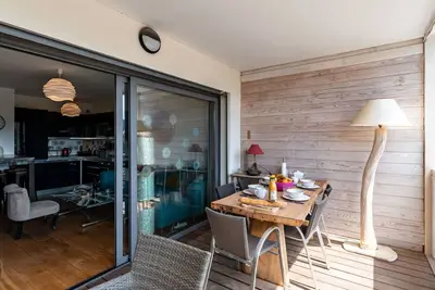 Image de Confortable appartement pour 4 personnes avec climatisation, Wifi, piscine, Tv et terrasse