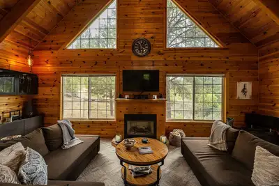 Image de Gorgeous cabin getaway near Zion and Bryce Canyon National Park.
