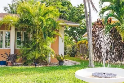 Image de Coconut Palm Hideaway-Queen
