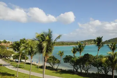 Image de Ritz Carlton Club St. Thomas de la Br-3. Unité 5ba 3102 et 2 Br 2. 5 Unités 5102 & 5201