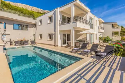 Image de Superbe maison de 5 chambres à Jesenice