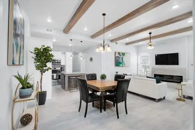 Image de Brand New, I-10/Sundland, great for Long Term Stays