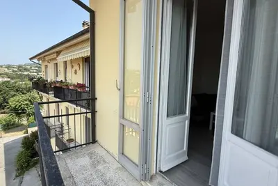 S270 - Sirolo, four-room apartment in the center with a panoramic view