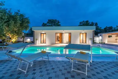 Image de Belle maison de 2 chambres à Biograd