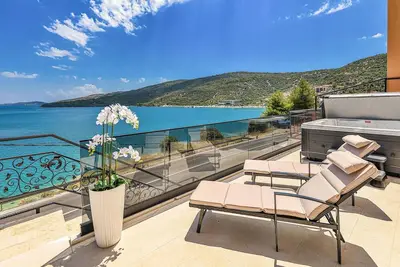 Image de Bel appartement de 3 chambres à Marina