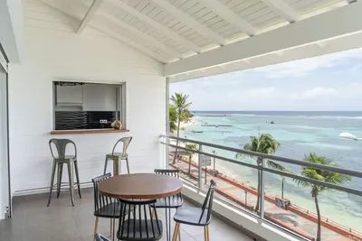 Image de Only 4 View Rooftop Centre Sainte Anne