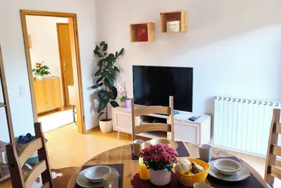Image de Comfortable 2 room apartment only 200 meters from the valley station.