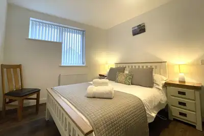 Image de Sam's Cottage -  a bungalow that sleeps 3 guests  in 2 bedrooms