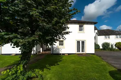 Image de Elm Cottage -  a cottage that sleeps 4 guests  in 2 bedrooms