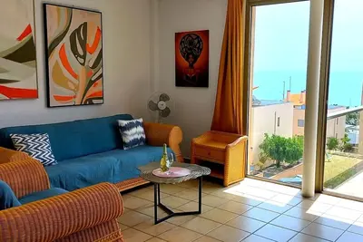 Image de Bright apartment with large communal pool
