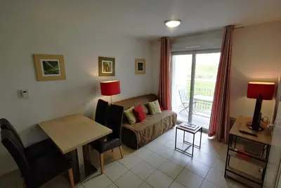 Image de T2 Pmr Balcon dans Résidence avec Piscine B17