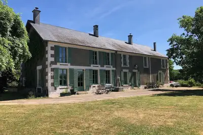 Image de Gite de caractère à la campagne - 300 m2 - 6 ch 15 pers - La Maison d'Aubigny