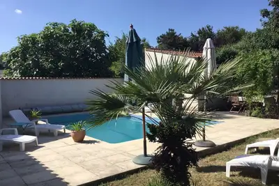 3 bed villa close to beach and water park and with own private heated pool