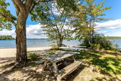 Image de Sebago Lake Rental w\/ Sand Beach - Exceptional Retreat on Jordan Bay