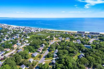 Image de White Horse Cozy House - 8 minute walk to beach!