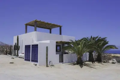 Image de Brand new jacuzzi casita with rooftop firepit