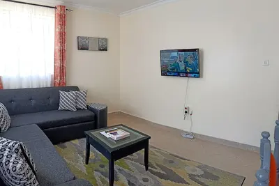 Image de Luxe Flawlessly Furnished UNITs I Milimani Drive A