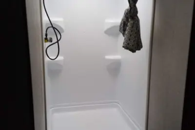 Image de Travel Trailer sleeps 6 to 8