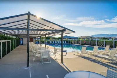 Image de Wapato Point Lake Chelan 2bd/2ba Beach Condo