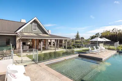 Image de Putiki Estate by Stay Waiheke