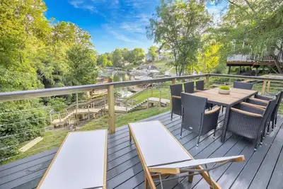 Image de Your adventure at the Lake. 9 Mi from the Ark Encounter, breathtaking view.