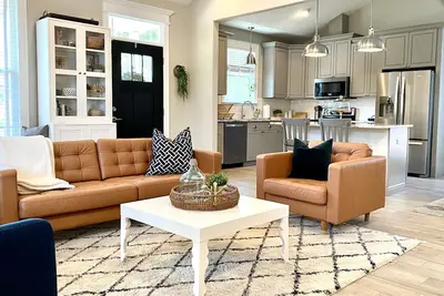 Image de Spacious 3br Getaway - Walkable to Downtown + Close to Fsu & Famu