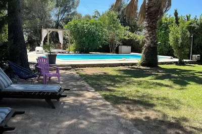 Image de Villa en provence avec piscine & spa
