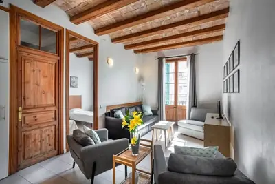 Image de Mooeve Sant Antoni Barcelona