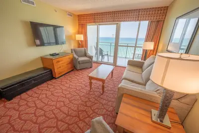 Image de Direct View Centrally located Oceanfront Boardwalk